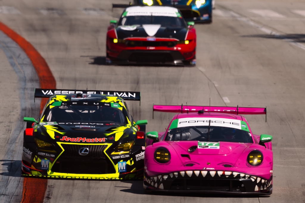 Der var få overhalingsmuligheder på gadebanen i Long Beach.
(Foto: AO Racing / Porsche)